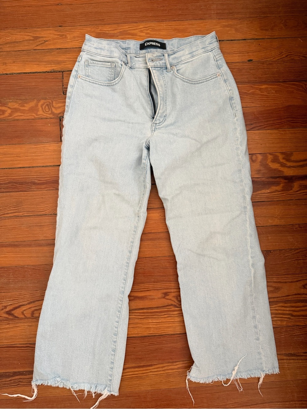 Express Women's Light Wash Jeans